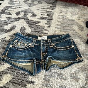 Shot shorts size X small